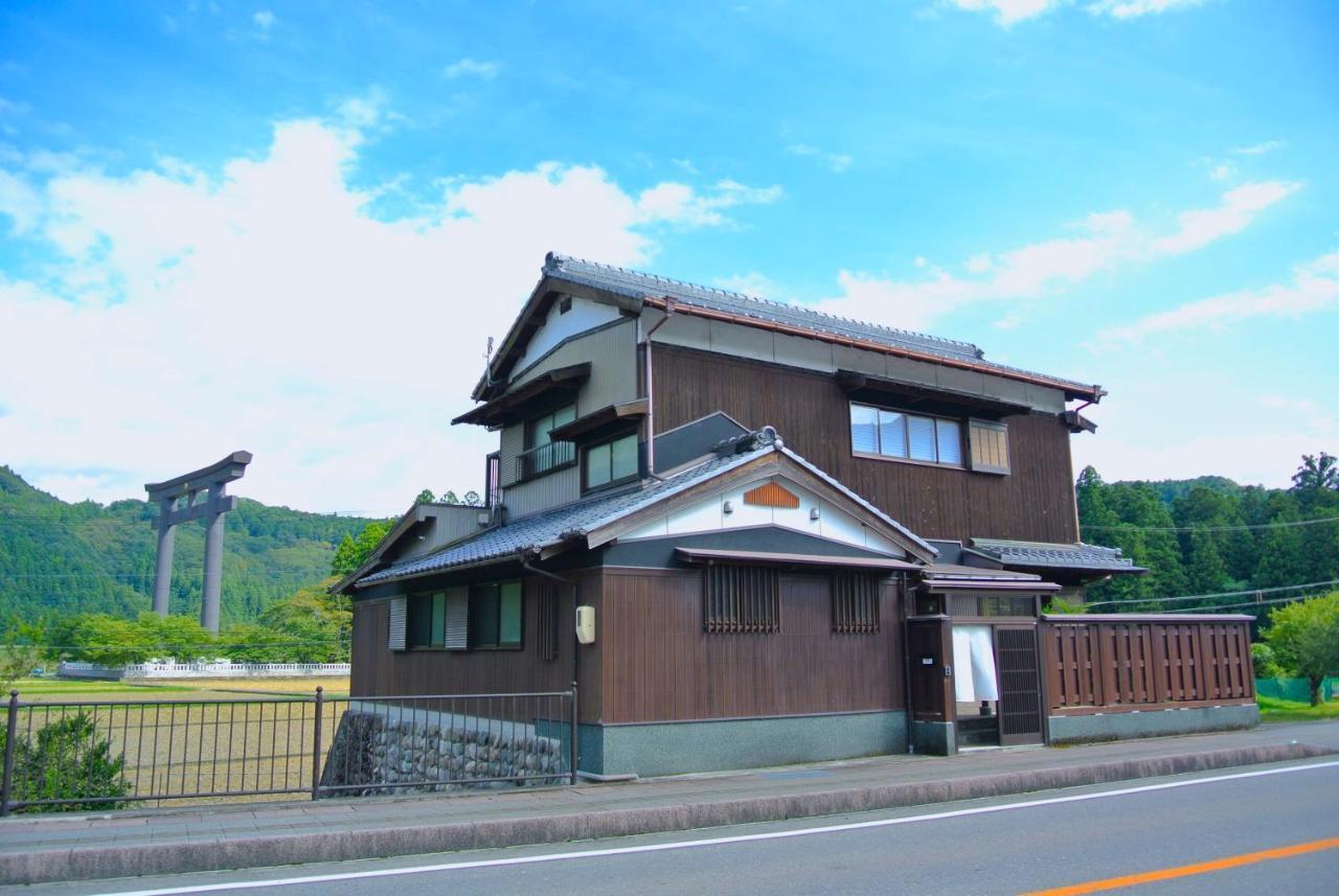 Villa Kumano Hongu Exterior photo